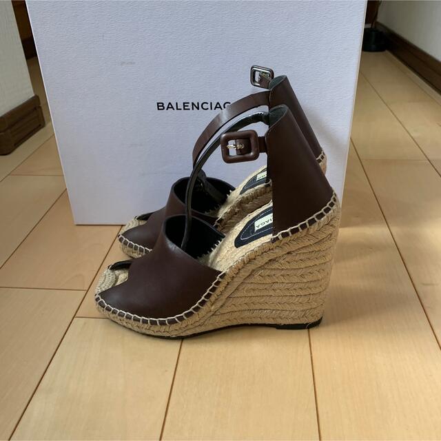 Balenciaga(バレンシアガ)のバレンシアガ　BALENCIAGA ウェッジソールサンダル　ブラウン レディースの靴/シューズ(サンダル)の商品写真
