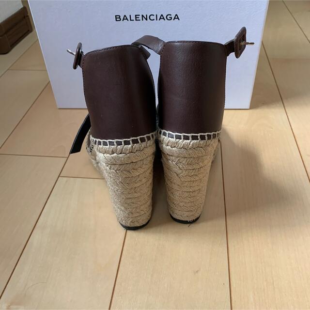 Balenciaga(バレンシアガ)のバレンシアガ　BALENCIAGA ウェッジソールサンダル　ブラウン レディースの靴/シューズ(サンダル)の商品写真