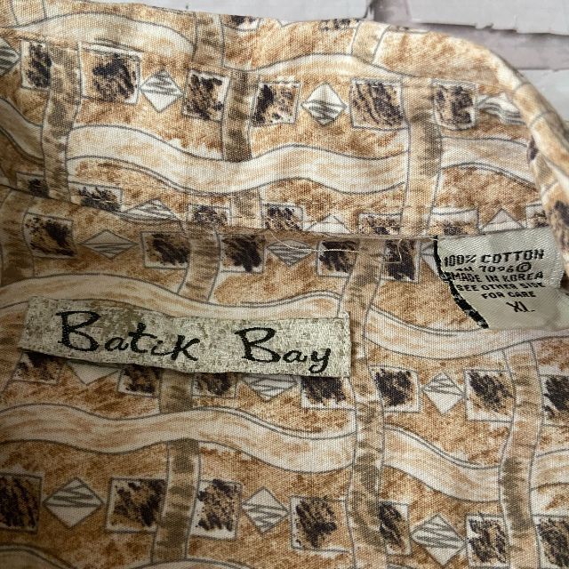 古着 Batik Bay 半袖シャツ アロハシャツ 総柄 マルチカラー XL メンズのトップス(シャツ)の商品写真