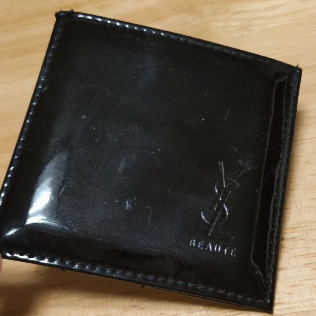 Yves Saint Laurent Beaute - 【YSLミラーB】イブサンローラン ボーテ ...