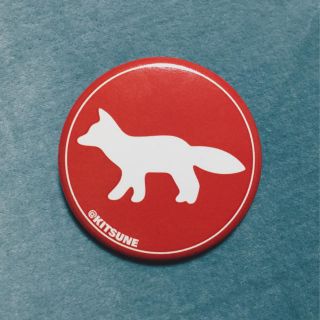 メゾンキツネ(MAISON KITSUNE')のmaison kitsune 缶バッジ(キーホルダー)