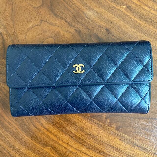 シャネル CHANEL 長財布 キャビアスキン マトラッセ