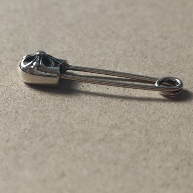 Chrome heartsクロムハーツ セーフティピン ピアス | www