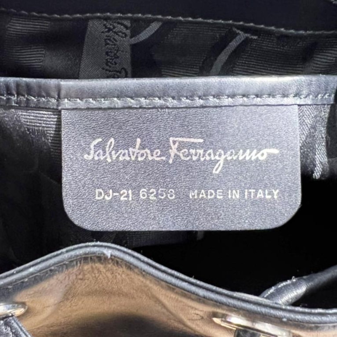 未使用☆Salvatore Ferragamo☆スタッズガンチーニバックパック | 未