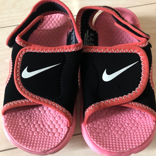 NIKE(ナイキ)のNIKE キッズサンダル　14cm キッズ/ベビー/マタニティのベビー靴/シューズ(~14cm)(サンダル)の商品写真