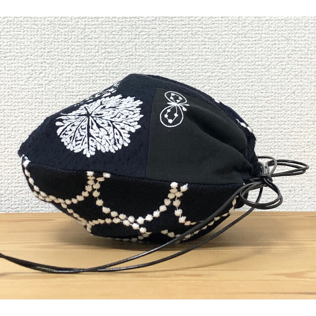 ハンドメイド パッチワーク しじみ型 巾着 ポーチ ミナペルホネン ネイビー