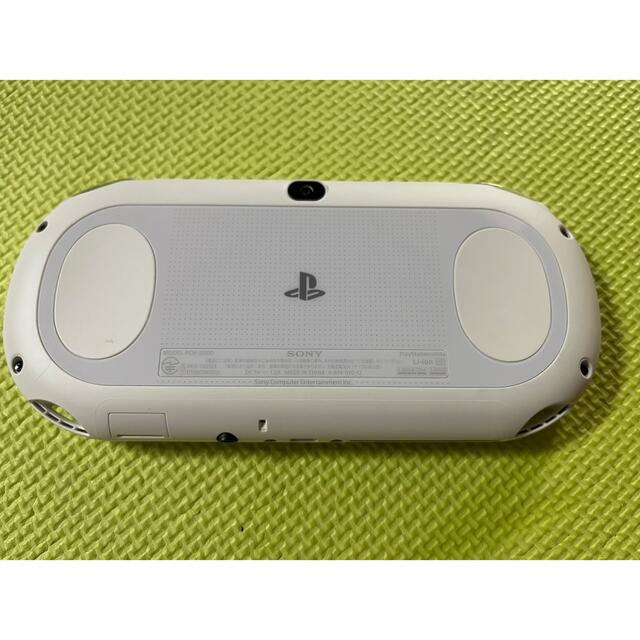 PlayStation Vita2000 ホワイト 1