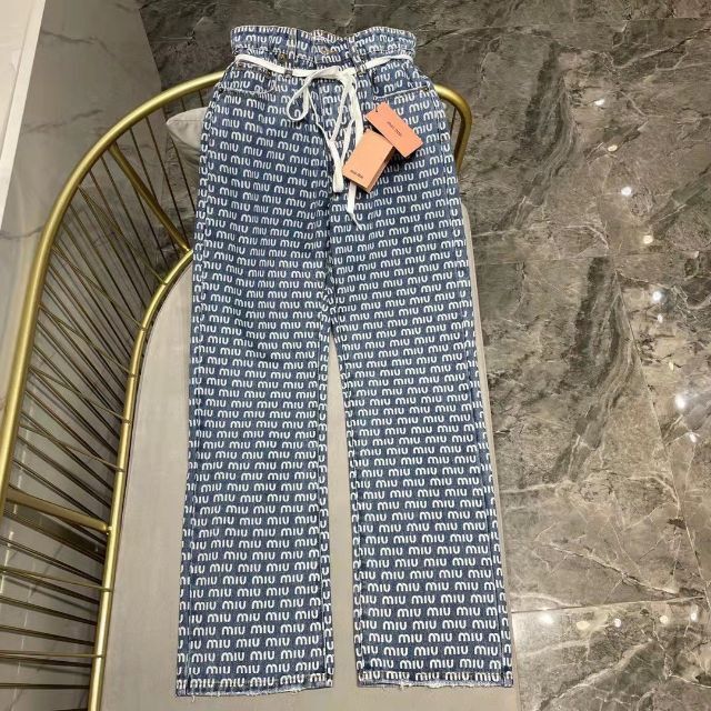 カラーとサ miumiu 人気の通販 by Donnell's shop|ミュウミュウなら