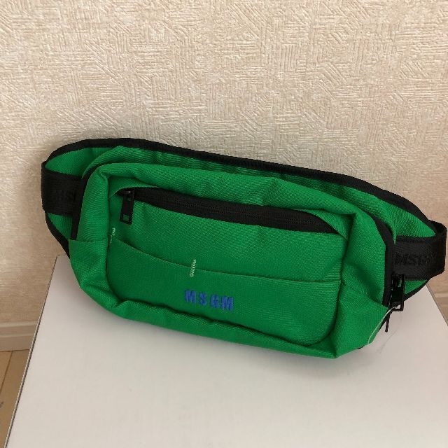 MSGM(エムエスジイエム)のMSGM ロゴ ベルトバッグ ウエストポーチ バムバッグ BUM BAG メンズのバッグ(ボディーバッグ)の商品写真