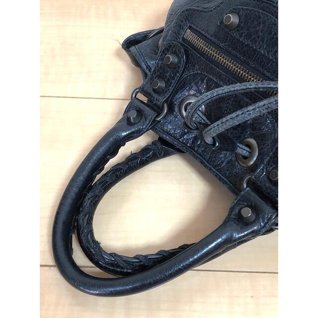 BALENCIAGA BAG(バレンシアガバッグ)のBALENCIAGA バレンシアガ クラシック ミニポンポン 246438 黒 レディースのバッグ(ショルダーバッグ)の商品写真