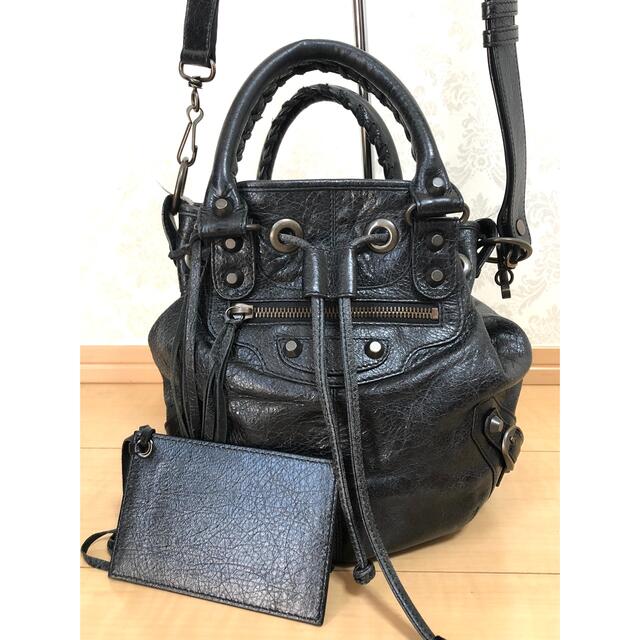 BALENCIAGA バレンシアガ クラシック ミニポンポン 246438 黒 9