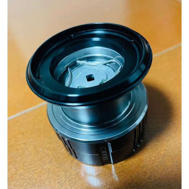 SHIMANO(シマノ)の19ヴァンキッシュC3000用 純正スペアスプール シマノ  スポーツ/アウトドアのフィッシング(リール)の商品写真