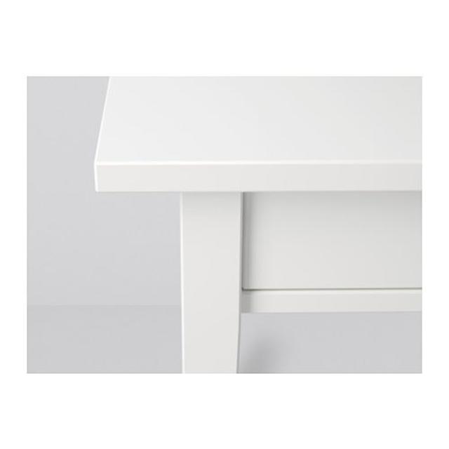 IKEA(イケア)の【IKEA】HEMNES ベッドサイドテーブル, ホワイト, インテリア/住まい/日用品の机/テーブル(コーヒーテーブル/サイドテーブル)の商品写真