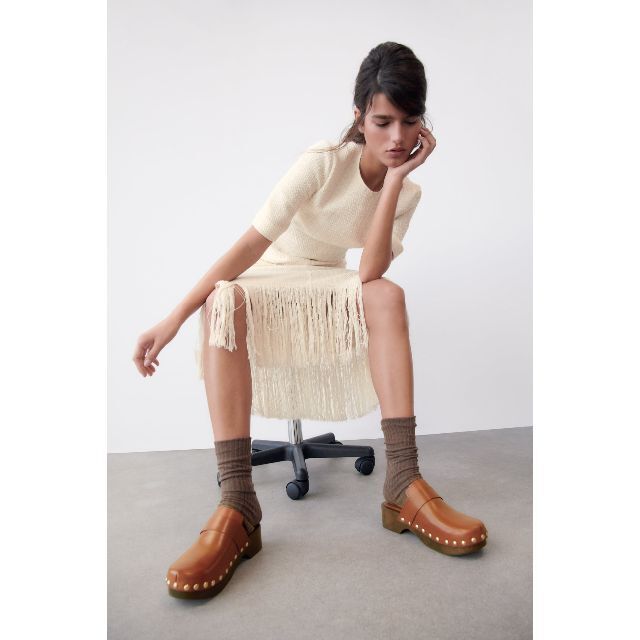 ZARA - 新品ZARAリアルレザースタッズウッドサンダル40 26cmUK7の