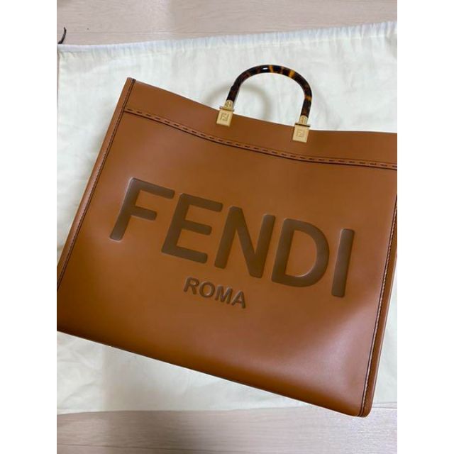 【新品未使用】フェンディ FENDI サンシャインショッパー ラージ トート