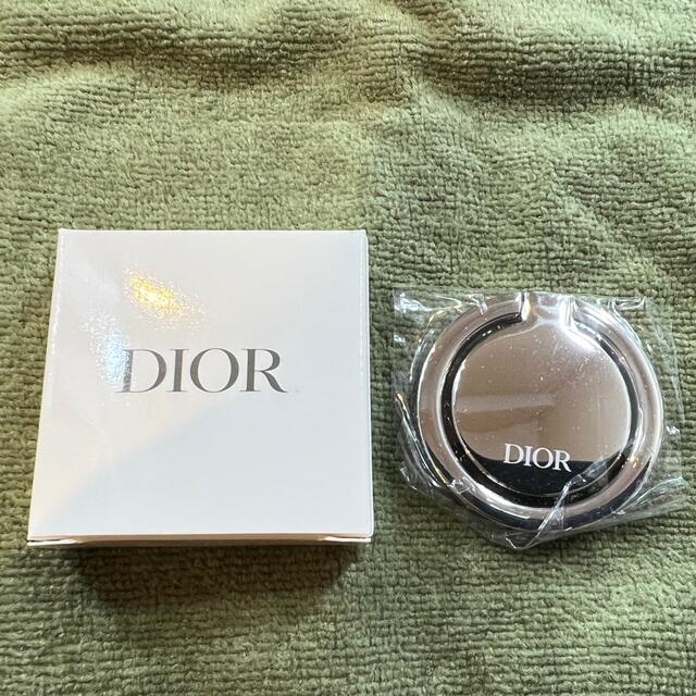 Dior(ディオール)の本日限定【さらにお値下げしました！】新品未使用　Dior スマホリング スマホ/家電/カメラのスマホアクセサリー(その他)の商品写真