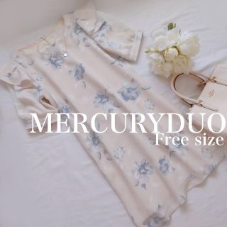 マーキュリーデュオ(MERCURYDUO)のマーキュリーデュオ花柄ワンピース袖シフォン切替フラワープリント春ピンク夏レディス(ひざ丈ワンピース)