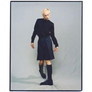 ジョンローレンスサリバン(JOHN LAWRENCE SULLIVAN)のJOHN LAWRENCE SULLIVAN WIDE TUCK SHORTS(ショートパンツ)