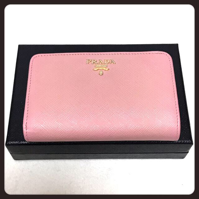 PRADA - ✨極美品✨ PRADA プラダ サフィアーノ 二つ折り財布 ピンク 