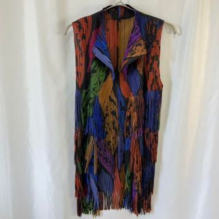 プリーツプリーズイッセイミヤケ ベストの通販 89点 | PLEATS PLEASE ...