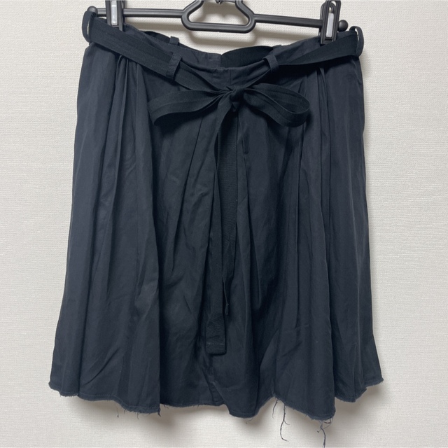 UNDERCOVER(アンダーカバー)のLAMARCK スカート レディースのスカート(ミニスカート)の商品写真