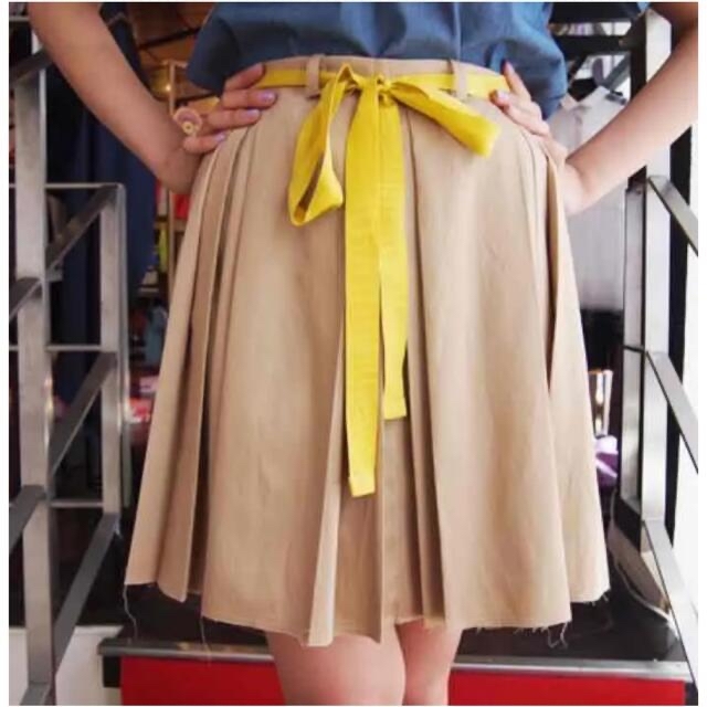 UNDERCOVER(アンダーカバー)のLAMARCK スカート レディースのスカート(ミニスカート)の商品写真