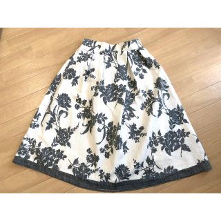 トッコ(tocco)の【 tocco closet 】フラワージャガードスカート(ひざ丈スカート)