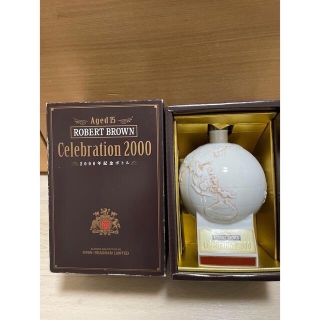 古酒　ﾛﾊﾞｰﾄﾌﾞﾗｳﾝ 2000年記念ﾎﾞﾄﾙ | フリマアプリ ラクマ