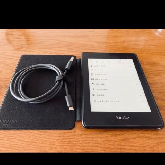 Kindle Paperwhite   広告なし   8GB   防水機能搭載 スマホ/家電/カメラのPC/タブレット(電子ブックリーダー)の商品写真