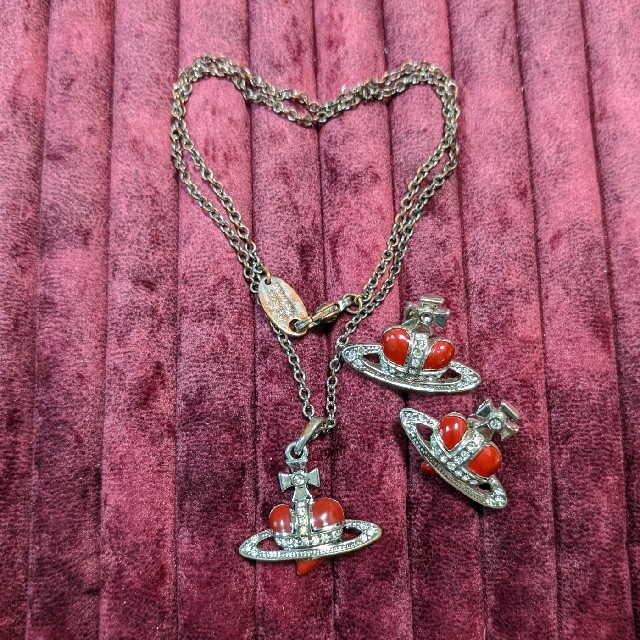 【匿名配送】Vivienne Westwood  オーブ　ネックレス　❤︎