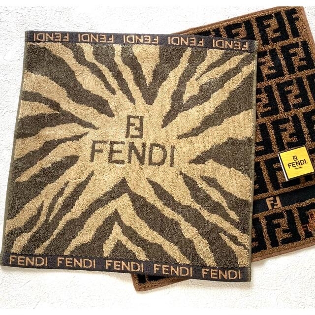 FENDI - フェンディ ☆タオルハンカチ②☆新品未使用☆2枚セットの通販 by ムハク's shop|フェンディならラクマ FENDI - フェンディ ☆タオルハンカチ②☆新品未使用☆2枚セットの通販 by ムハク's shop|フェンディならラクマ