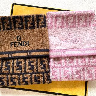 フェンディ(FENDI)のフェンディ★ハンドタオル★新品未使用★2枚セット(ハンカチ)