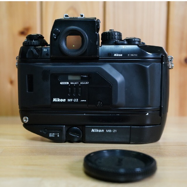 Nikon F4S ボディ MB-21 レンズ 28mm f2.8