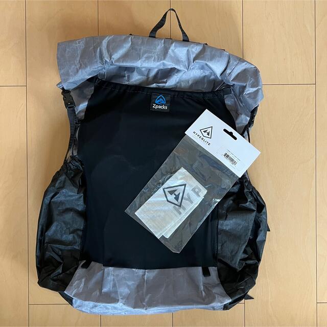 アウトドアZpacks Nero DCF 38L & HMGスタッフサックセット