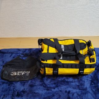 ザノースフェイス(THE NORTH FACE)のノースフェイス　bc duffel s 42l　イエロー(バッグパック/リュック)