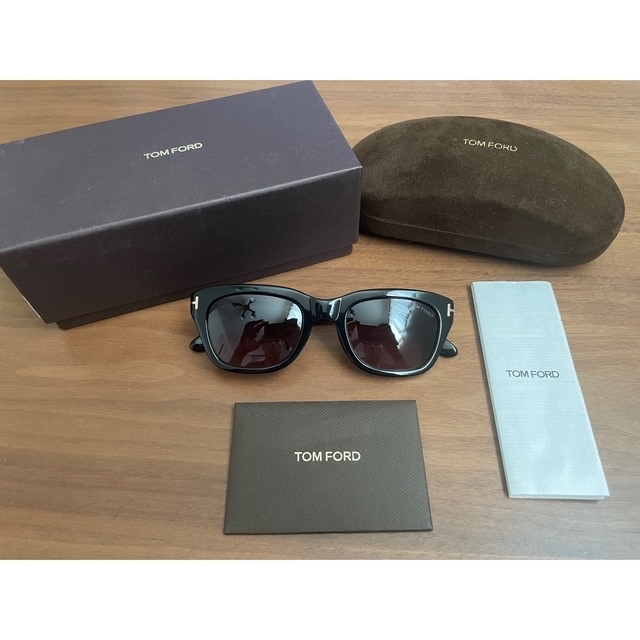 TOM FORD サングラス　FT0237