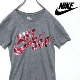 ナイキ(NIKE)のNIKE（ナイキ）グレー　水彩　スウォッシュロゴ　半袖　Tシャツ(Tシャツ/カットソー(半袖/袖なし))