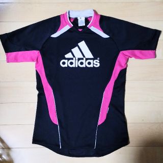 アディダス(adidas)のadidas Tシャツ(Tシャツ(半袖/袖なし))