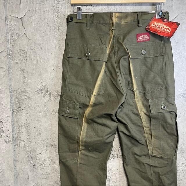 Gregory(グレゴリー)の【KHAKI JUNGLE】新品　希少　カーゴパンツ USA製　ミリタリー　レア メンズのパンツ(ワークパンツ/カーゴパンツ)の商品写真