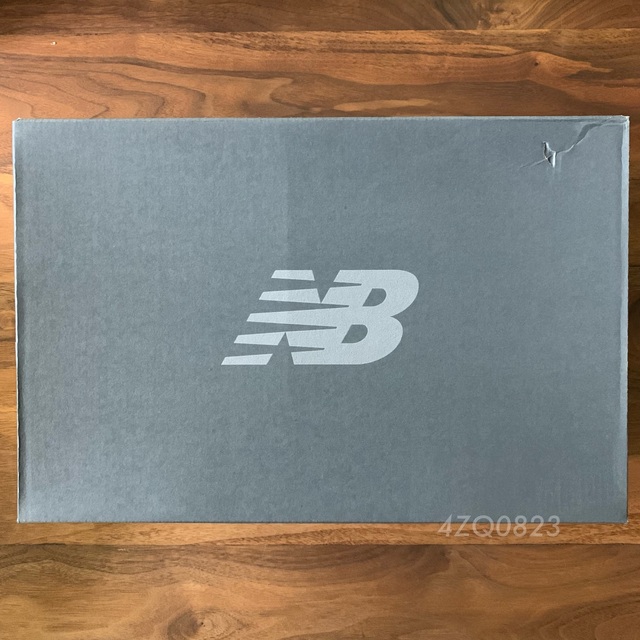 New Balance(ニューバランス)の本日限定価格【28cm】New Balance ML2002RA 新品 メンズの靴/シューズ(スニーカー)の商品写真