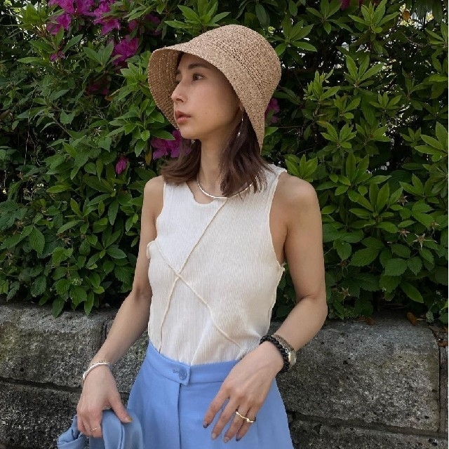 Ameri VINTAGE(アメリヴィンテージ)のマイ様　AMERI MEDI RIB AMERICAN SLEEVE TOP レディースのトップス(タンクトップ)の商品写真