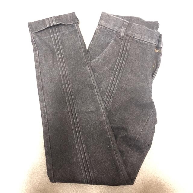 PAMEO POSE(パメオポーズ)のkey board denim pants ブラックデニム　サンプル品 レディースのパンツ(デニム/ジーンズ)の商品写真