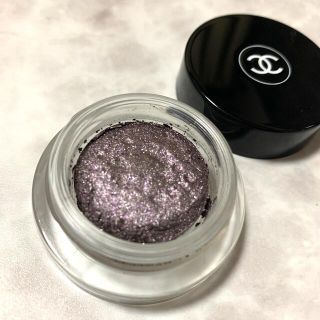 CHANEL アイシャドウ　パープル　シルバー　イリュージョンドンブル　83