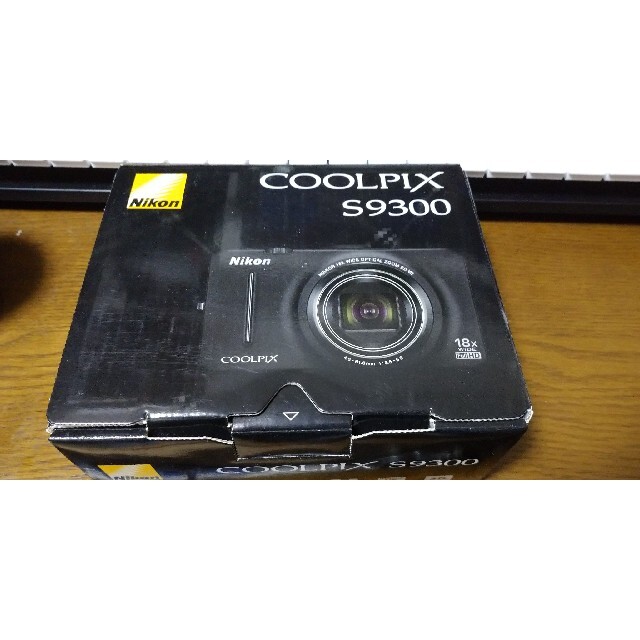 Nikon(ニコン)のNIKON COOLPIX S9300 スマホ/家電/カメラのカメラ(コンパクトデジタルカメラ)の商品写真