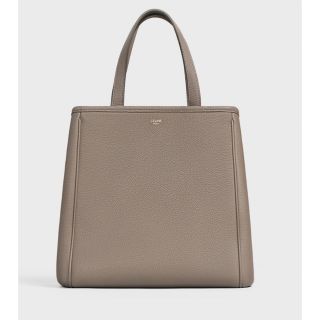 セリーヌ(celine)の限定お値下げ中　セリーヌ　スモールフォールドカバ(ショルダーバッグ)