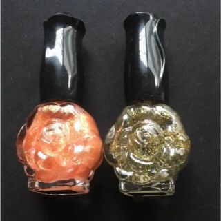 アナスイ(ANNA SUI)の☆アナスイ ネイルカラー 二本セット☆(マニキュア)