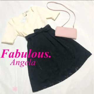 ファビュラスアンジェラ(Fabulous Angela)の【新品未使用】タグ付き Fabulous Angela ワンピース 黒 花柄 M(ひざ丈ワンピース)