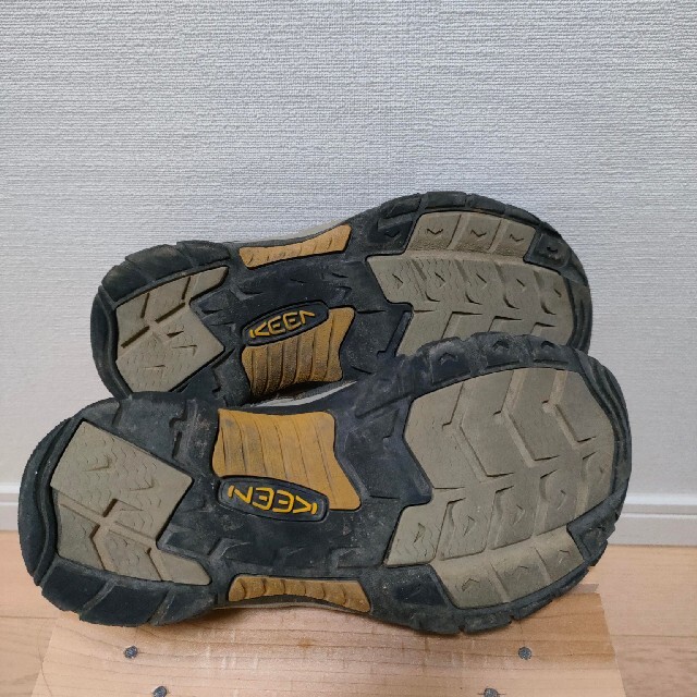 KEEN(キーン)の【つばさサン専用】KEEN　サンダル　25.5センチ メンズの靴/シューズ(サンダル)の商品写真