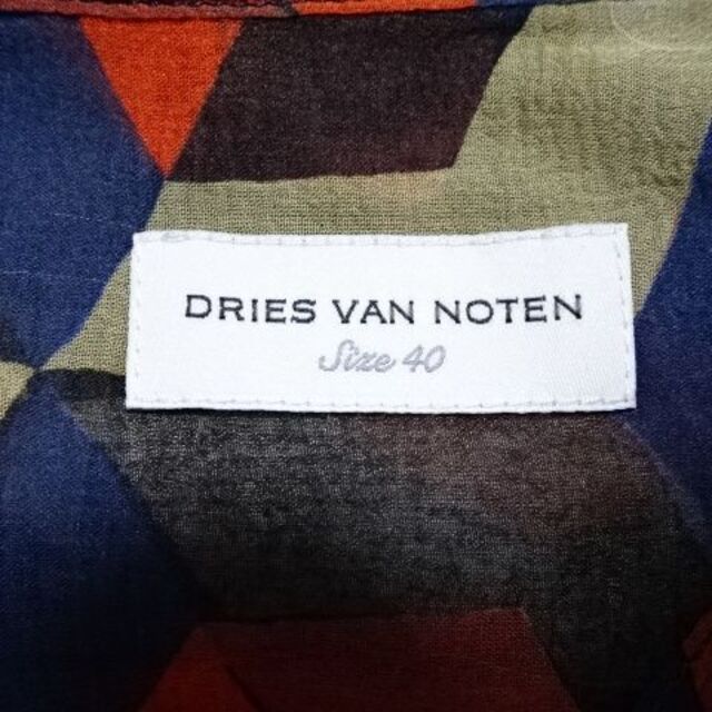 DRIES VAN NOTEN(ドリスヴァンノッテン)の【美品】Dries Van Notenドリスヴァンノッテンプリントシルクブラウス レディースのトップス(シャツ/ブラウス(長袖/七分))の商品写真