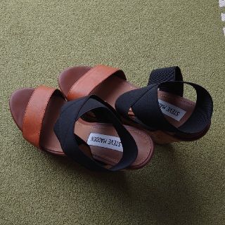 スティーブマデン(Steve Madden)のsteve madden★厚底サンダル(サンダル)